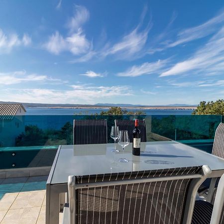 Stunning Apartment In Dramalj With House Sea View Екстер'єр фото